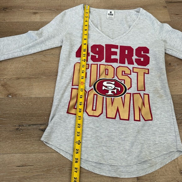 VS Pink NFL 49ers long sleeve v neck thermal L - Picture 4 of 7